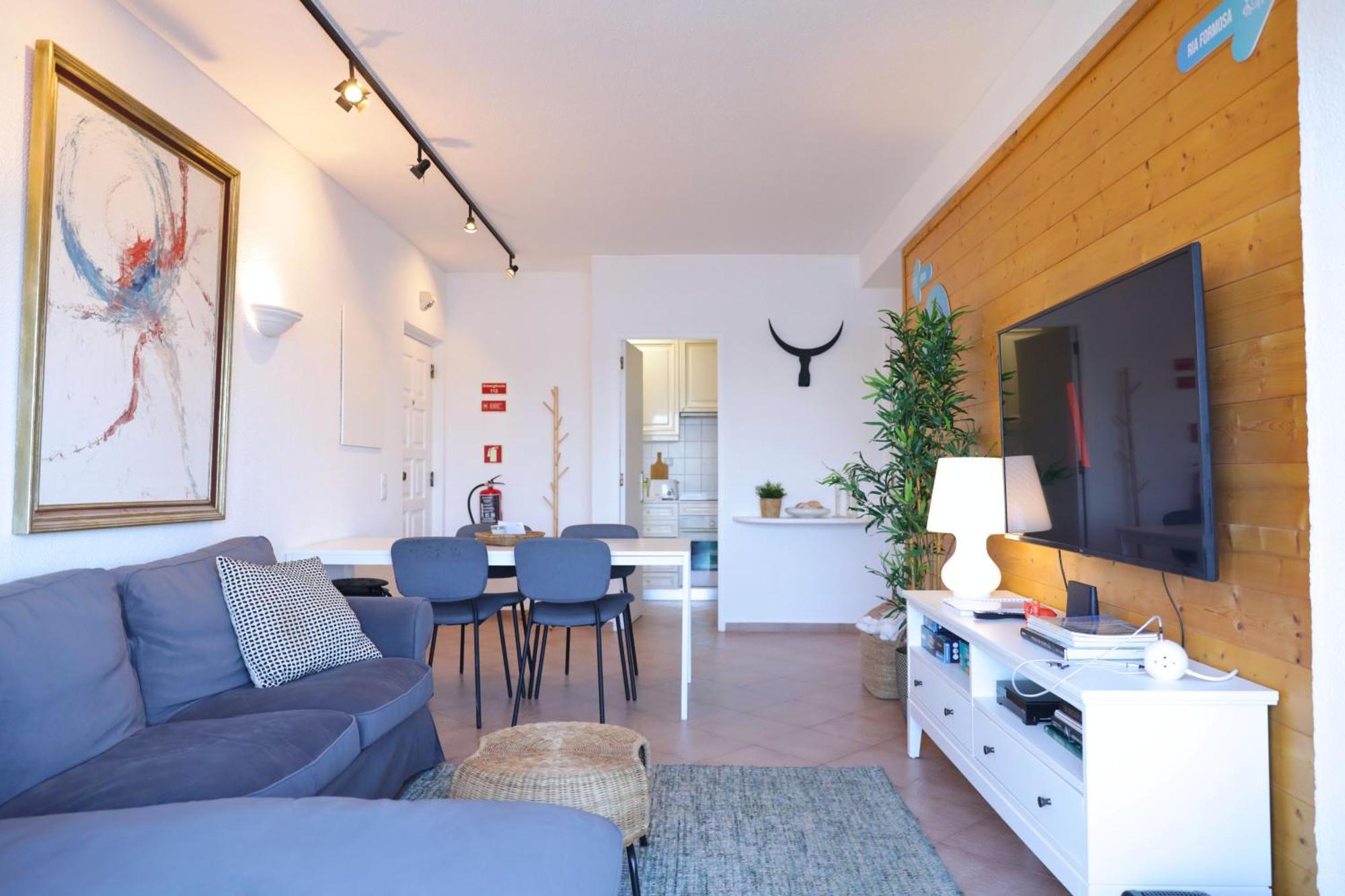 House On Island With A Dreamy Terrace And 7 Beds For The Perfect Escape * Distrito de Faro