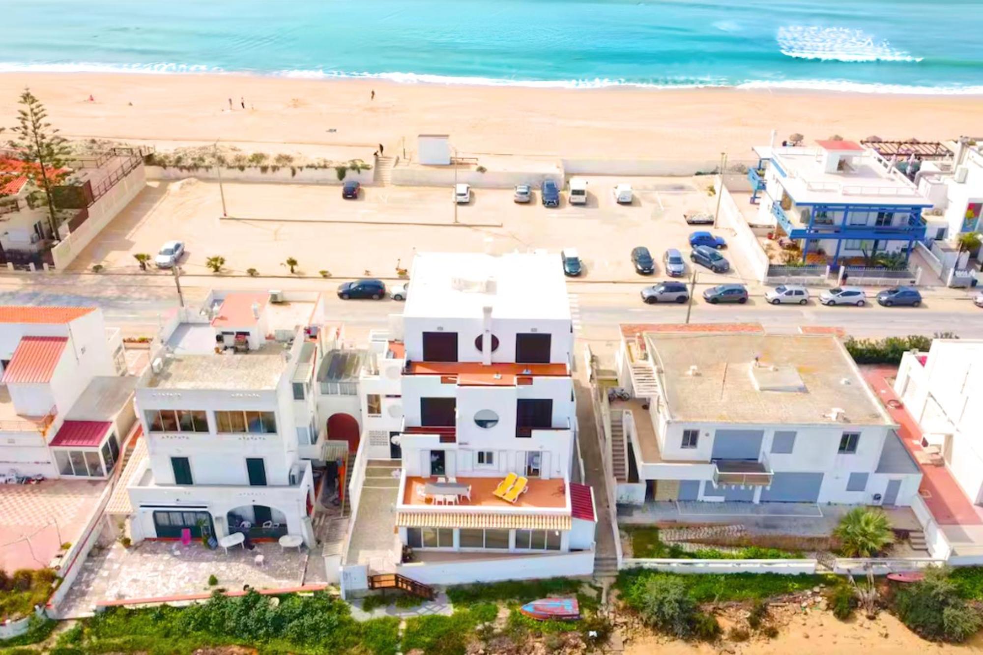 House On Island With A Dreamy Terrace And 7 Beds For The Perfect Escape Distrito de Faro